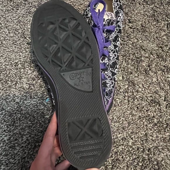 Custom unique skull design converse - Picture 3 of 4
